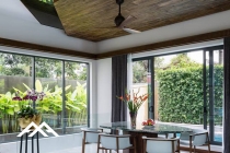 Villa Góc phố hiện đại Mr Đại