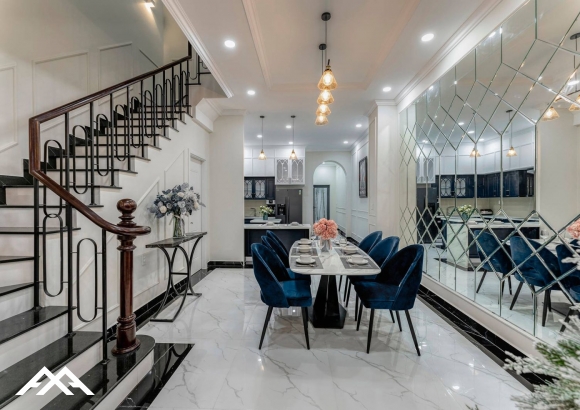 Nhà Trệt + 1 lầu Tân cổ điển